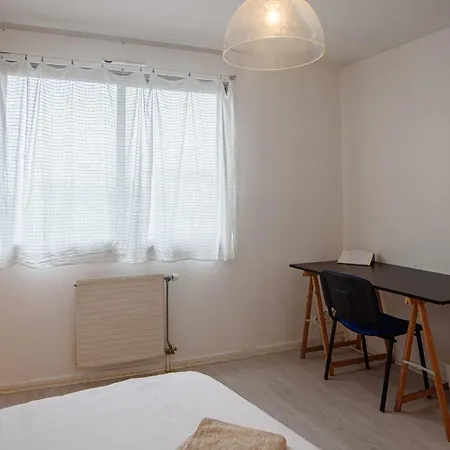 Beautiful Bright In Apartamento Lyon